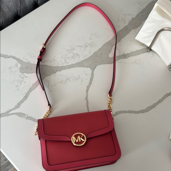 Michael Kors Red Crossbody Bag and Wallet Set - Picture 5 of 8